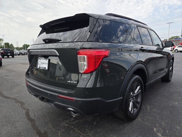 Used 2024 Ford Explorer XLT w/ Equipment Group 202A AWD/4WD image 40
