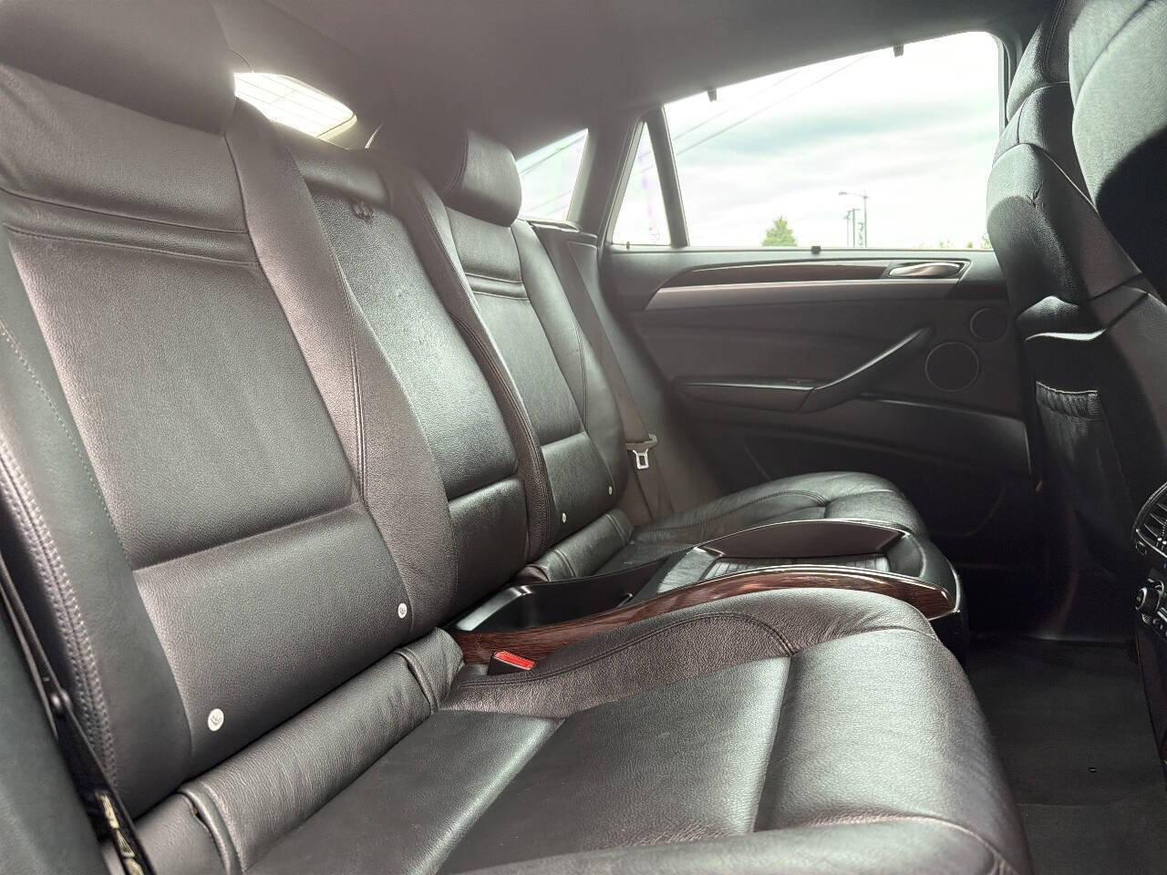 Used 2010 BMW X6 xDrive50i AWD/4WD image 16