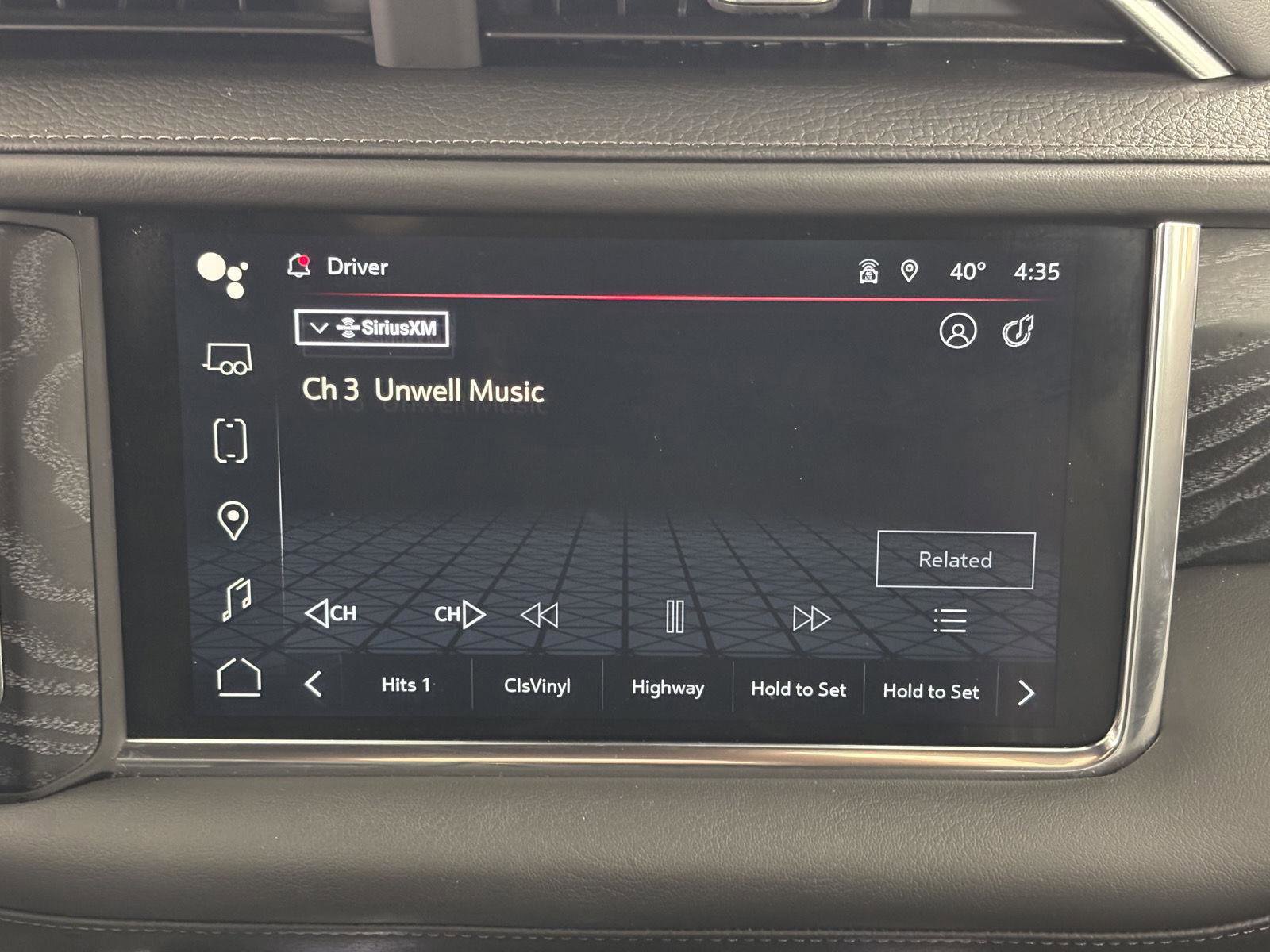 Used 2023 GMC Yukon Denali w/ Advanced Technology Package image 39