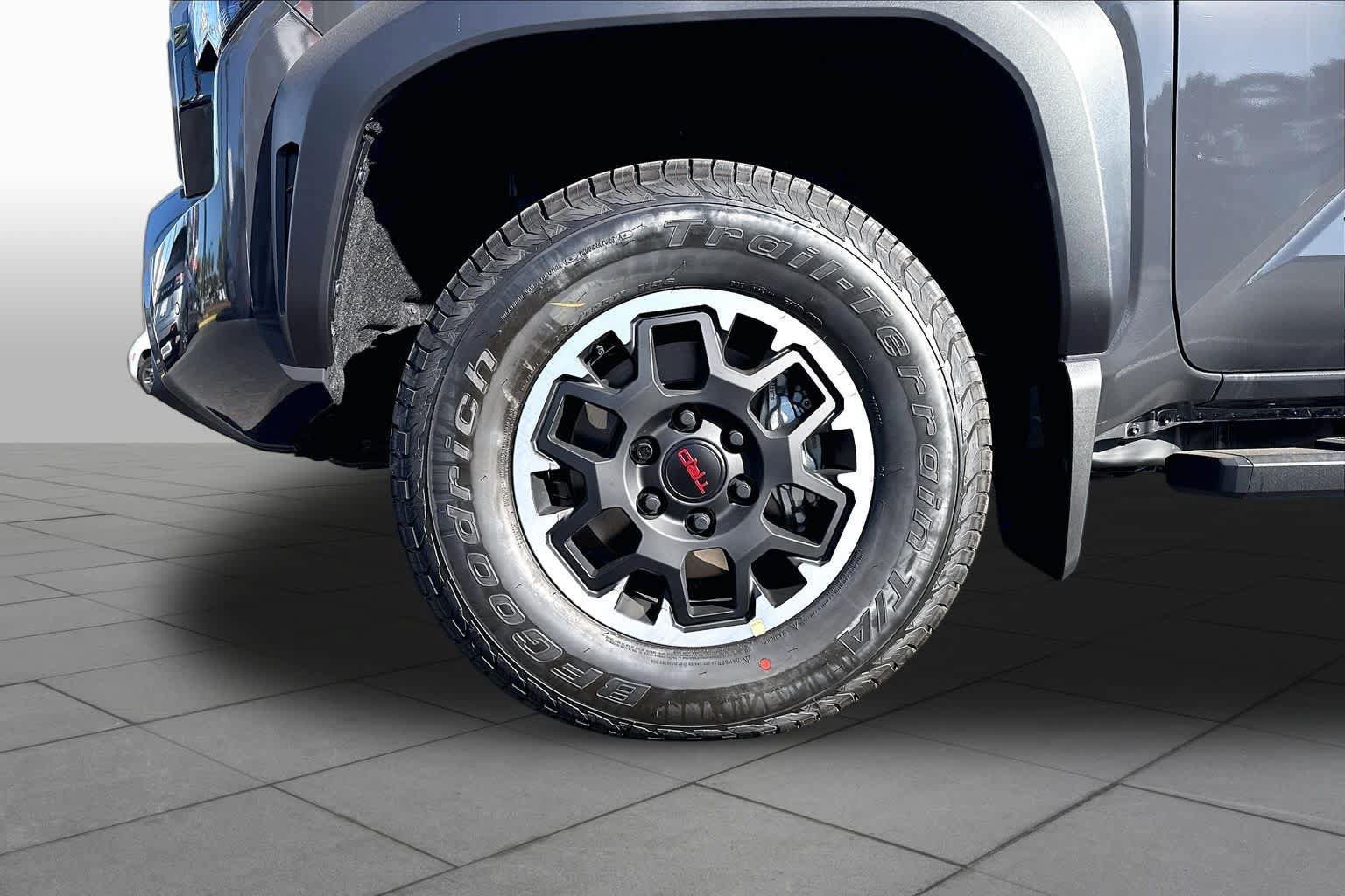 New 2026 Toyota Tacoma TRD Off-Road AWD/4WD image 11