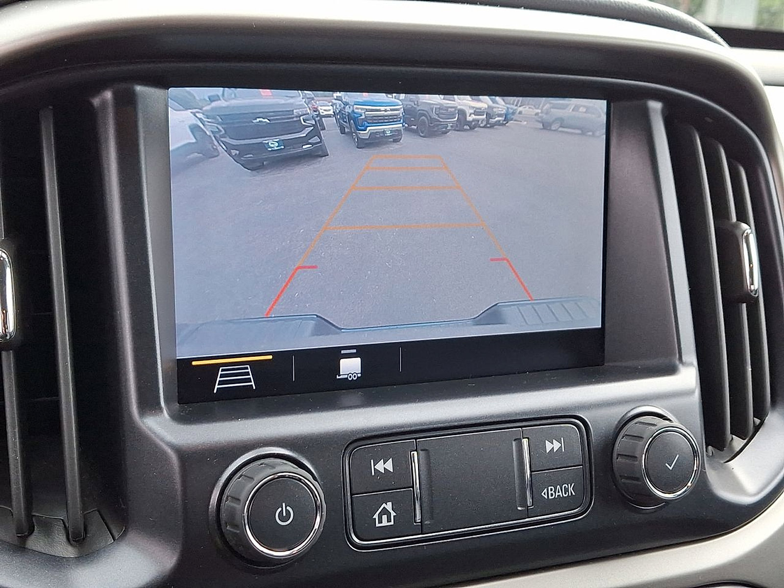 Certified 2020 Chevrolet Colorado Z71 AWD/4WD image 15