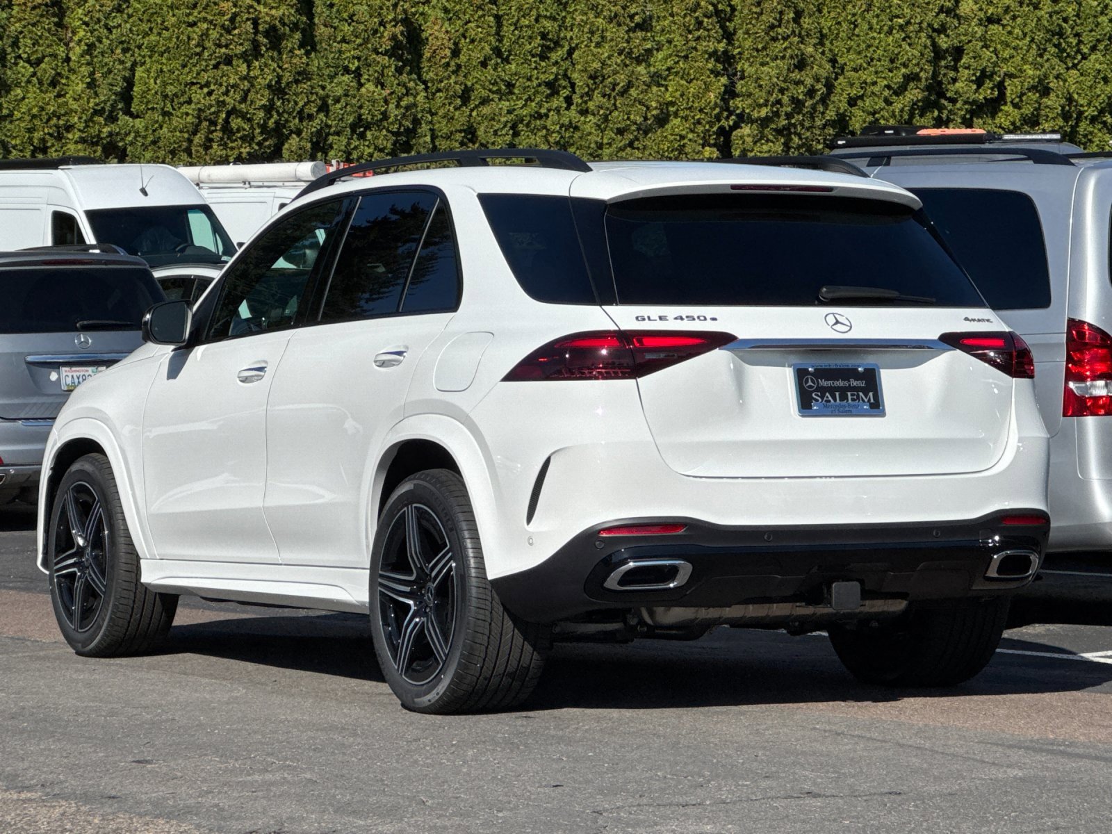 New 2026 Mercedes-Benz GLE 450e 4MATIC image 6