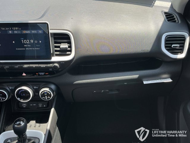 New 2026 Hyundai Venue SEL FWD image 15