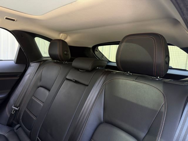 Used 2017 Jaguar F-PACE Prestige image 20