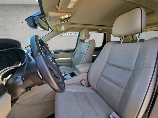 Used 2014 Jeep Grand Cherokee Overland RWD image 10
