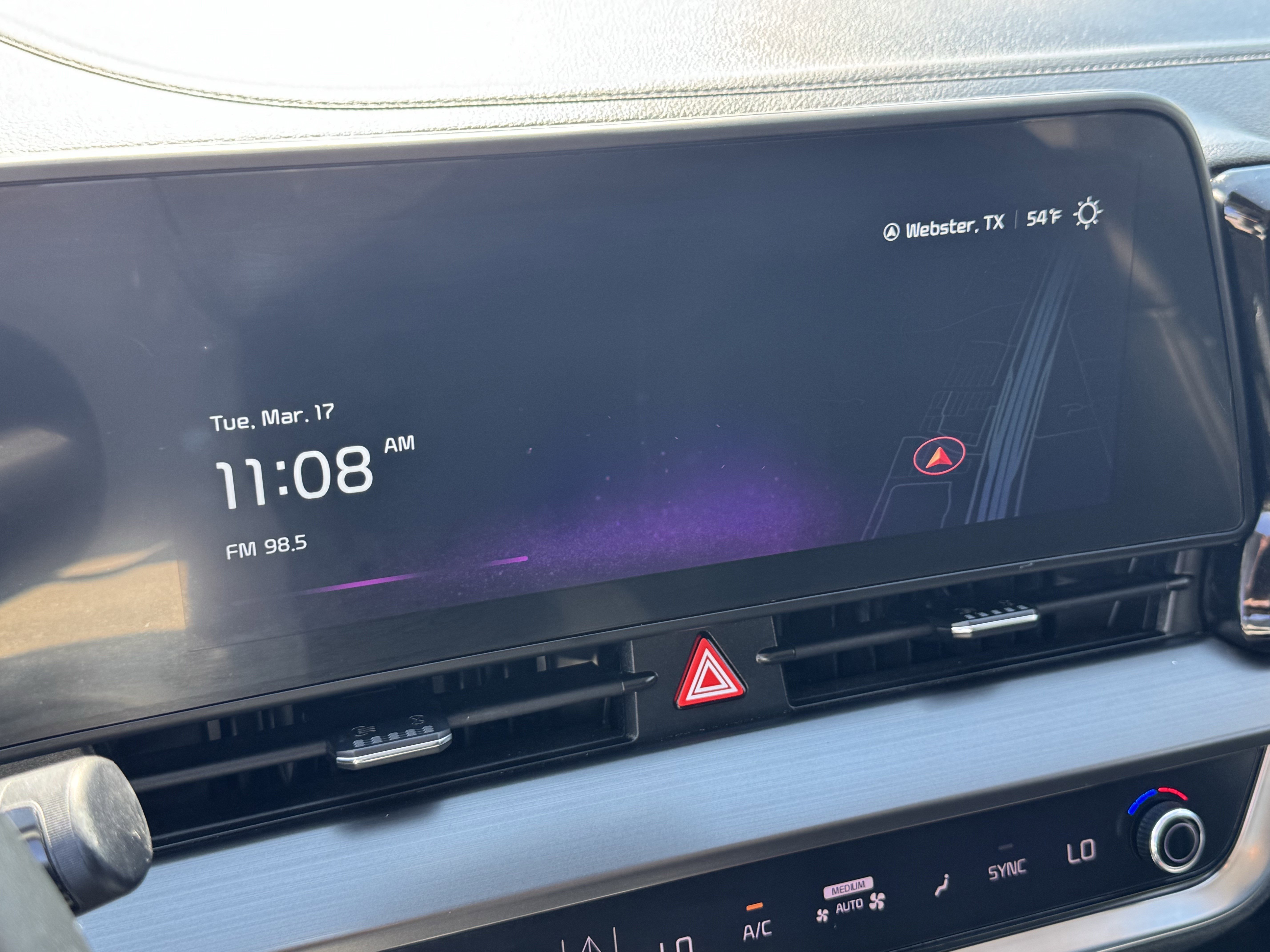 Used 2024 Kia Sportage EX image 18