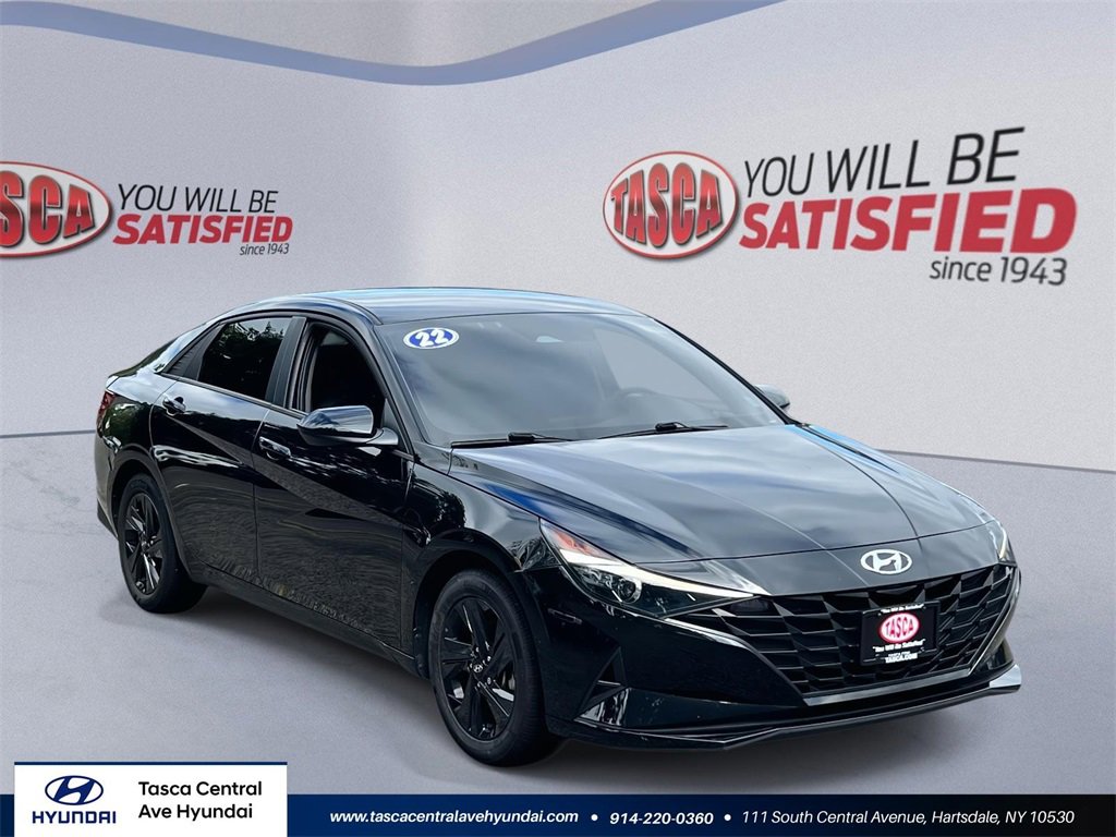 Certified 2022 Hyundai Elantra SEL w/ Preferred Accessory Package