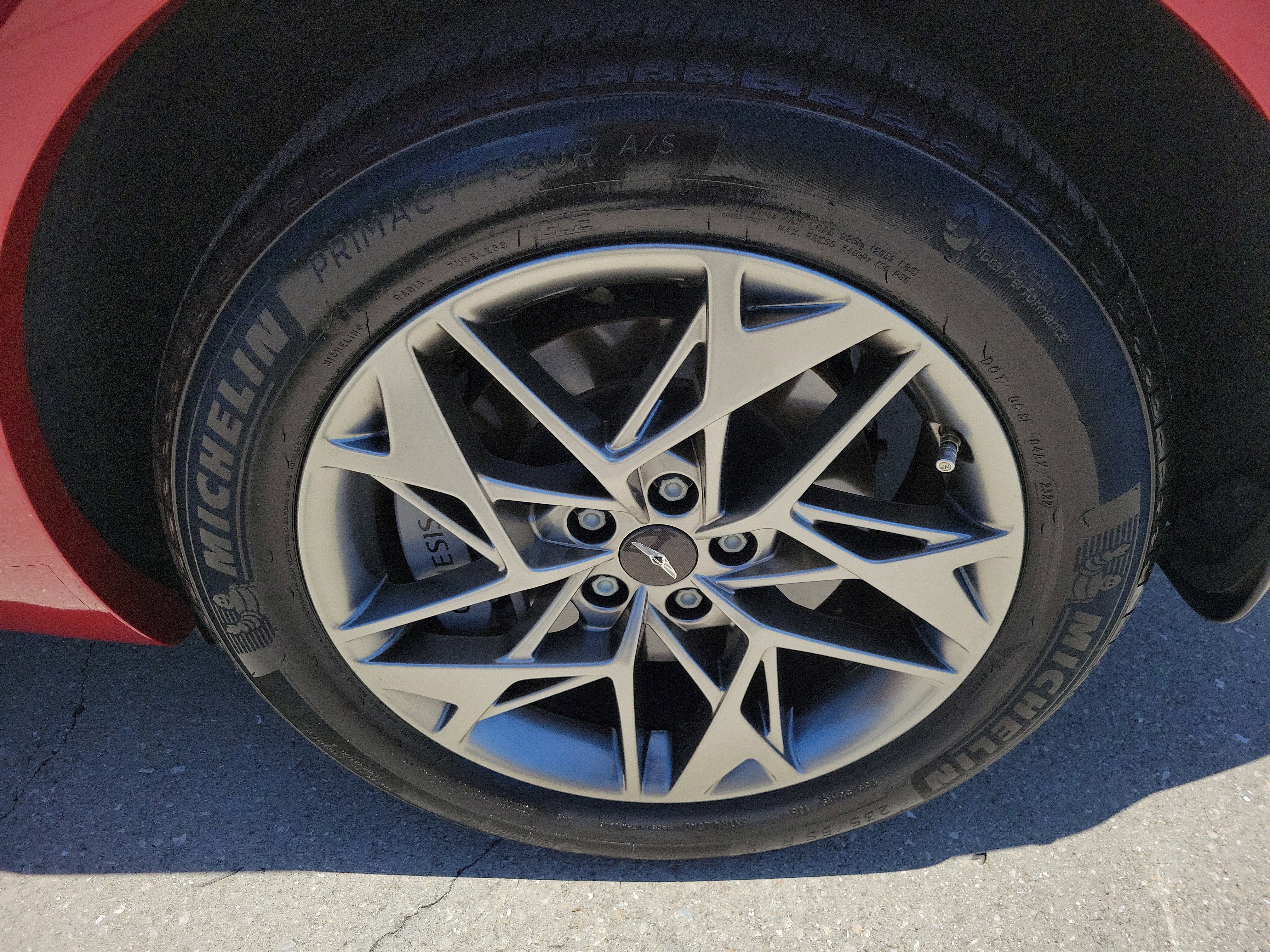 Used 2023 Genesis GV70 2.5T w/ Select Package AWD/4WD image 35