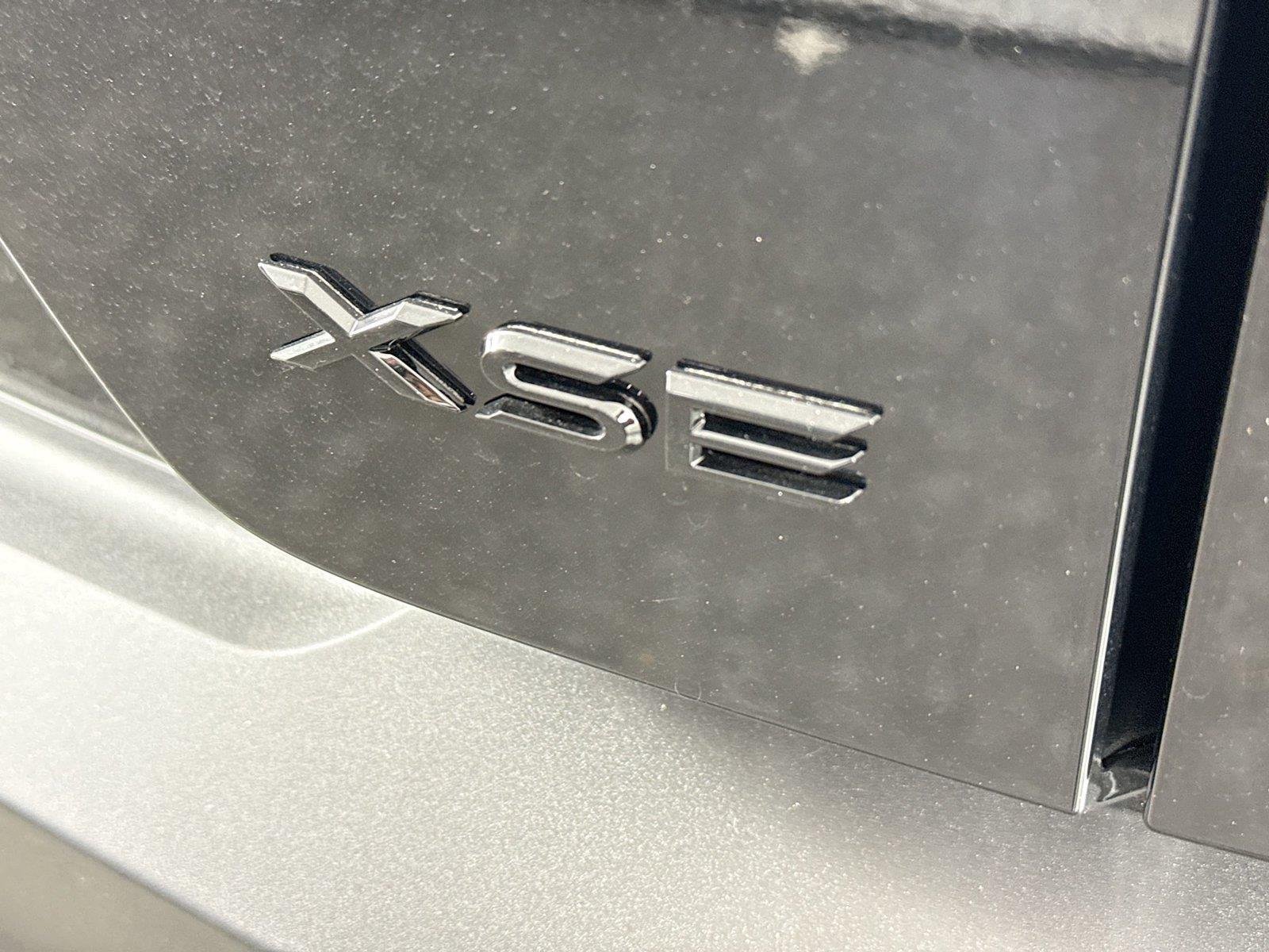 New 2026 Toyota C-HR AWD/4WD image 15