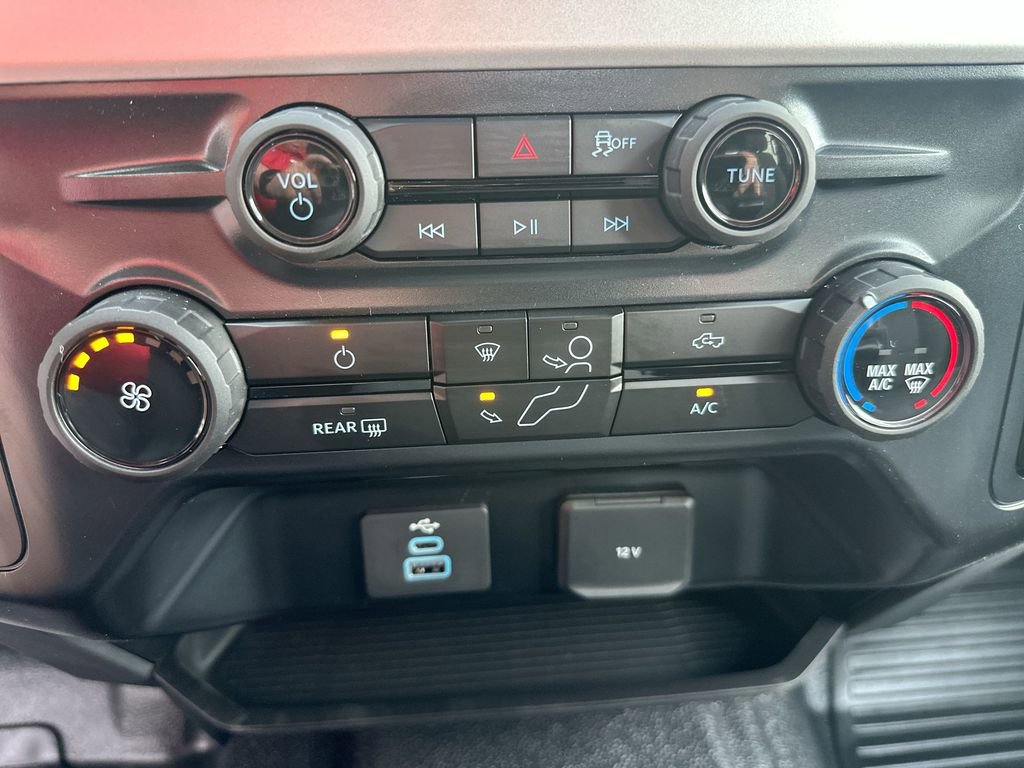 New 2025 Ford F550 4x4 Crew Cab Super Duty image 25