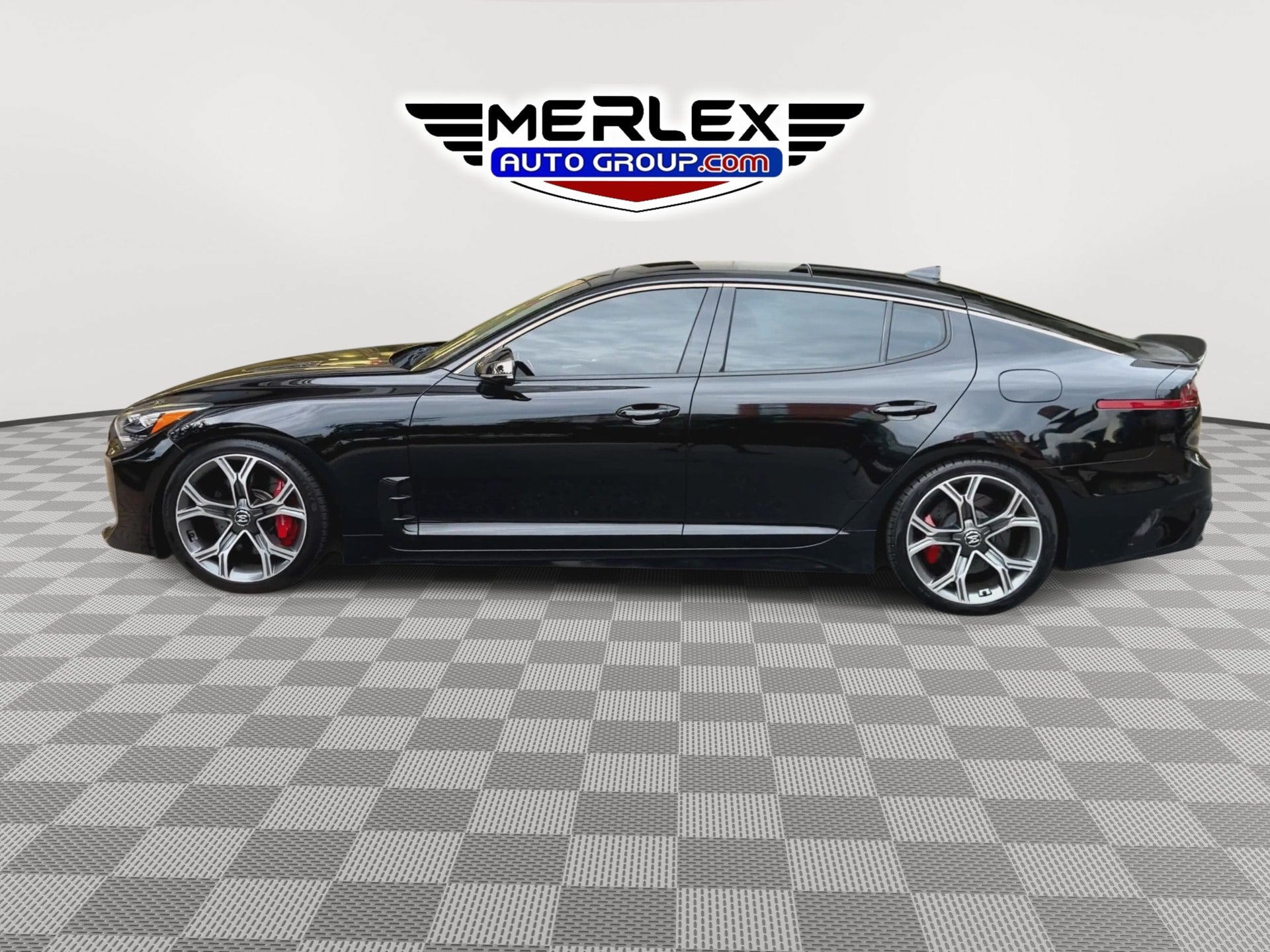 Used 2020 Kia Stinger GT2 AWD/4WD image 5