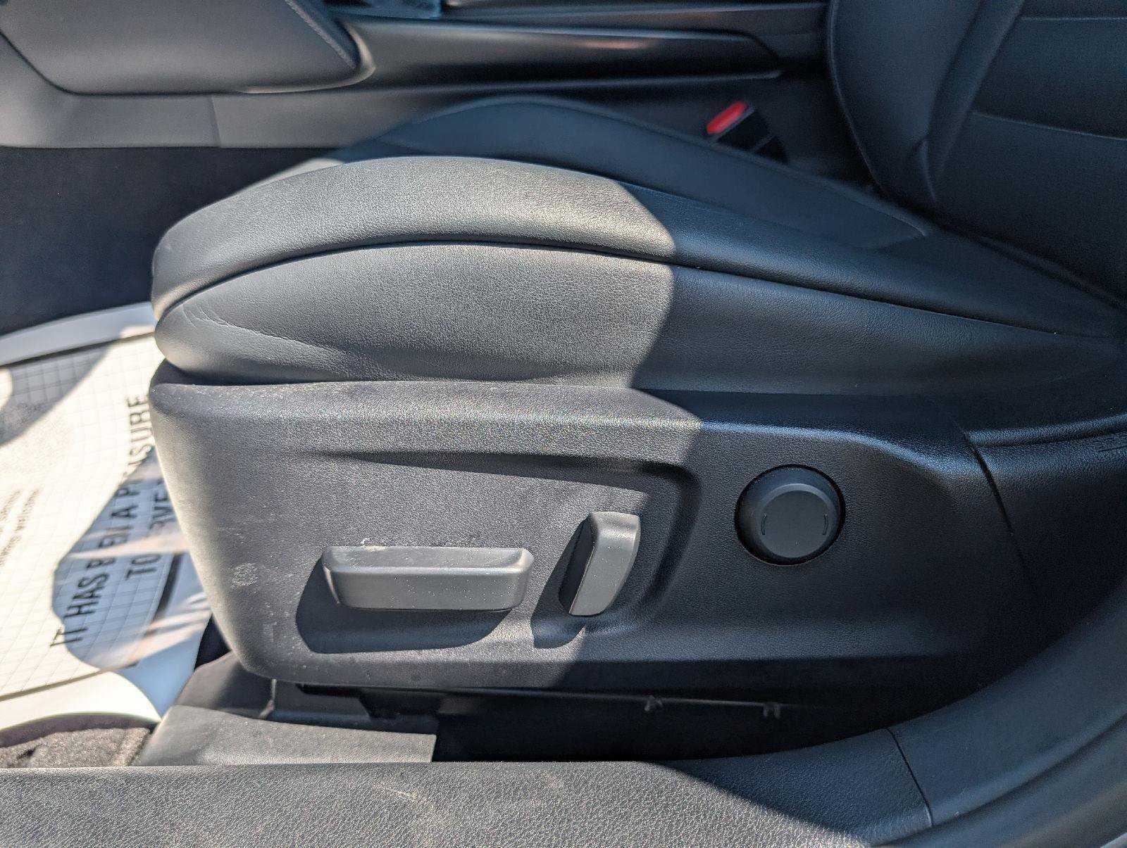 Used 2024 Lexus IS 350 F Sport w/ Memory Package AWD/4WD image 8