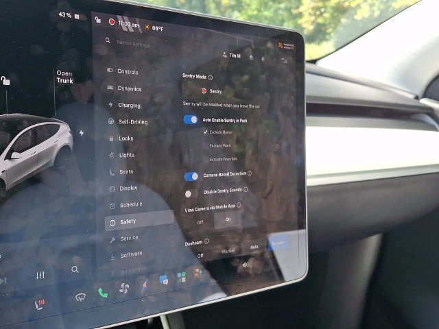 Used 2021 Tesla Model Y Long Range AWD/4WD image 35