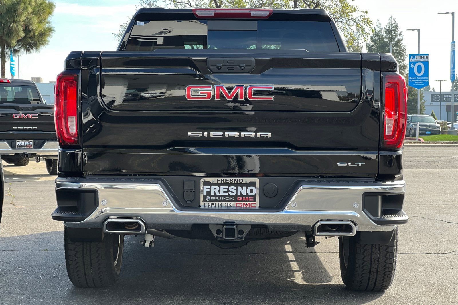 New 2026 GMC Sierra 1500 SLT w/ SLT Premium Plus Package image 6