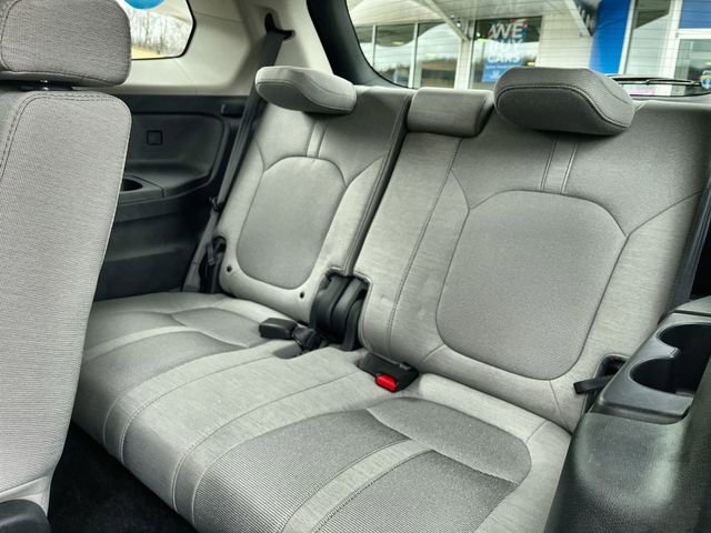 Used 2023 Honda Pilot LX image 26