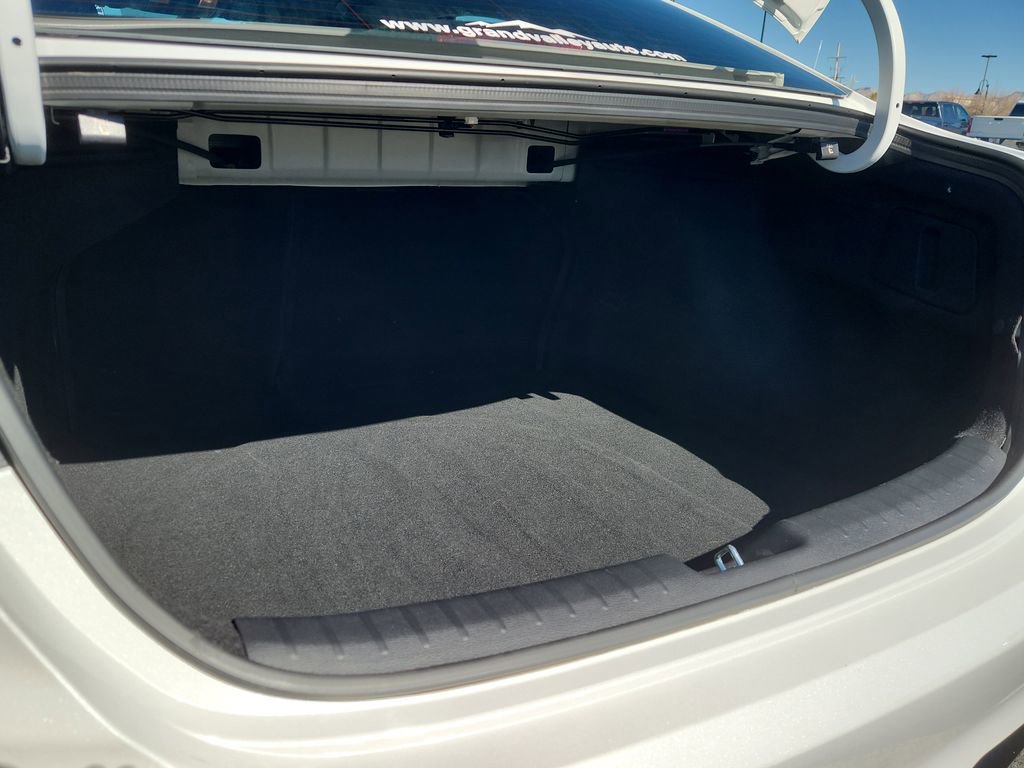 Used 2023 Kia Forte LXS image 11