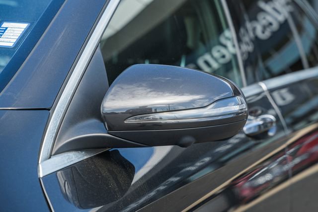 Used 2020 Mercedes-Benz GLC 300 4MATIC image 15