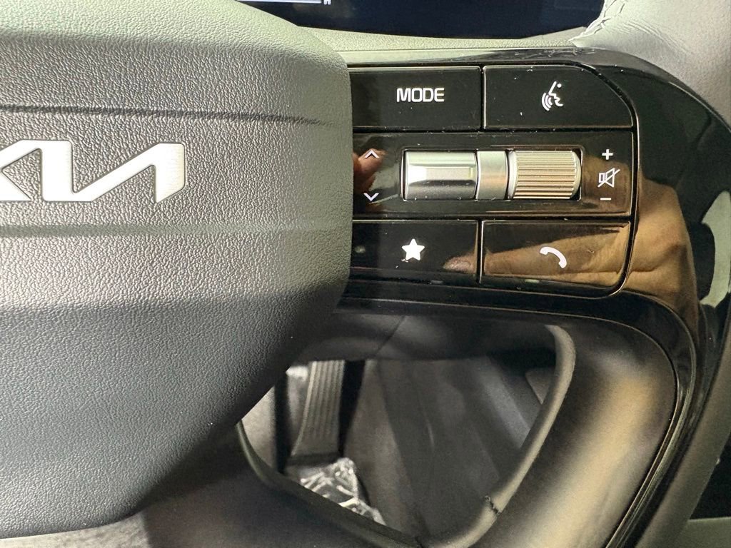 New 2026 Kia Sorento S w/ S Panoramic Sunroof Package image 24