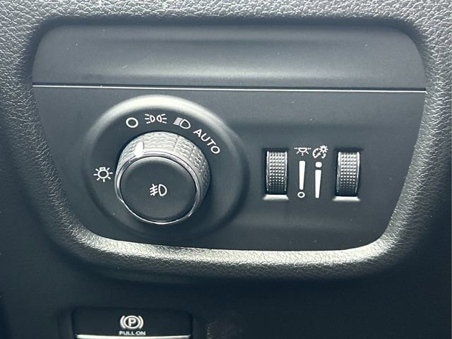 New 2026 Jeep Grand Cherokee Limited image 13