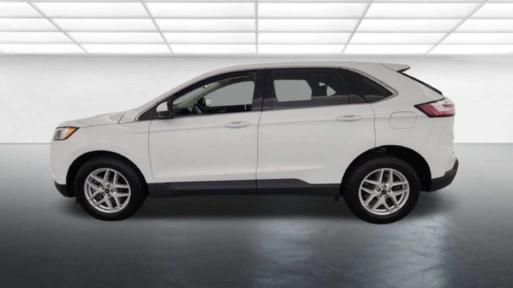 Certified 2024 Ford Edge SEL w/ Convenience Package AWD/4WD image 5