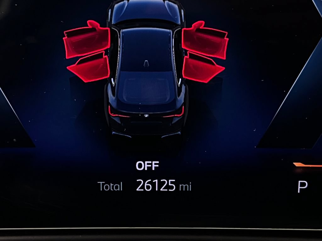 Certified 2023 BMW i4 eDrive35 w/ Premium Package RWD image 17
