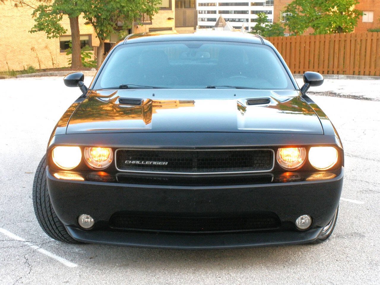 Used 2012 Dodge Challenger SXT Plus RWD image 5