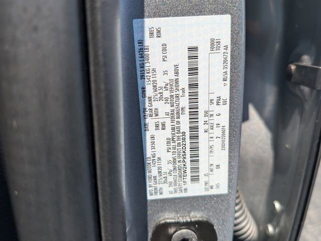 Used 2025 Ford F150 STX w/ Equipment Group 200A RWD image 20