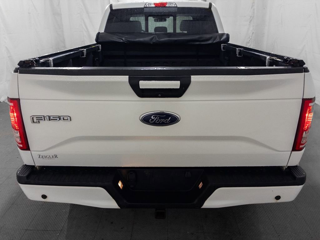 Used 2016 Ford F150 XLT w/ Equipment Group 302A Luxury image 5