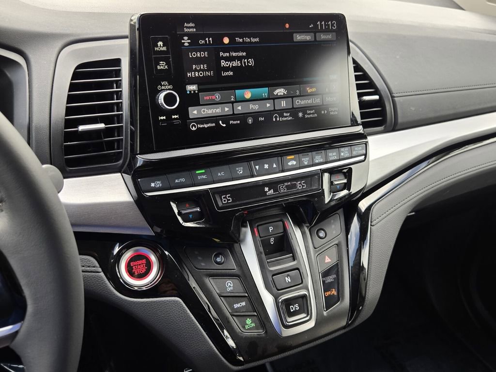Certified 2026 Honda Odyssey Touring image 24