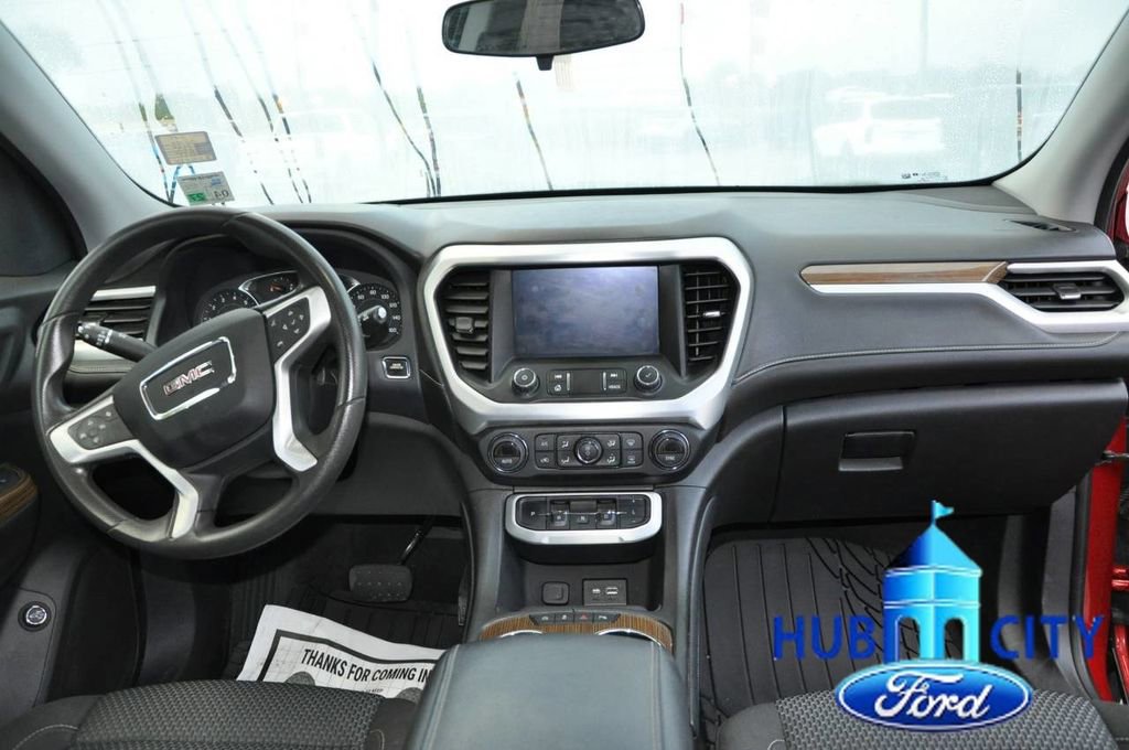 Used 2023 GMC Acadia SLE w/ Driver Convenience Package image 18