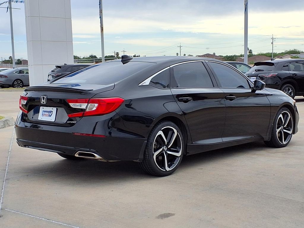 Used 2022 Honda Accord Sport image 7