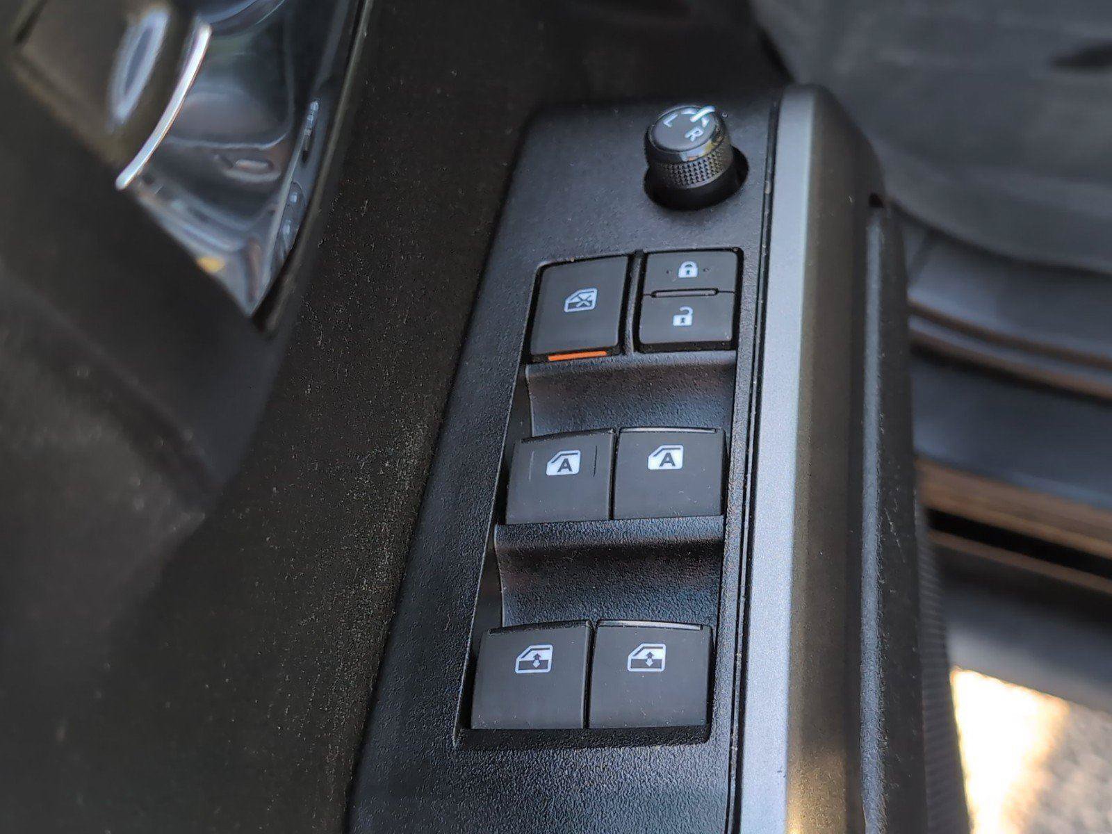 Used 2023 Toyota Tacoma TRD Pro AWD/4WD image 18