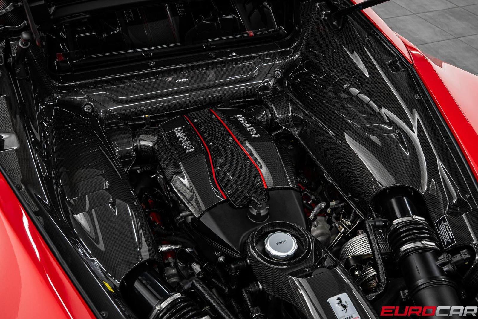 Used 2019 Ferrari 488 Pista Coupe RWD image 23