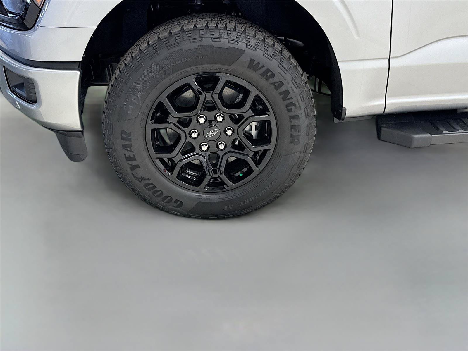 New 2026 Ford F150 XLT w/ Equipment Group 302A MID AWD/4WD image 29