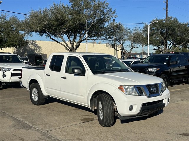 Used 2019 Nissan Frontier SV image 3