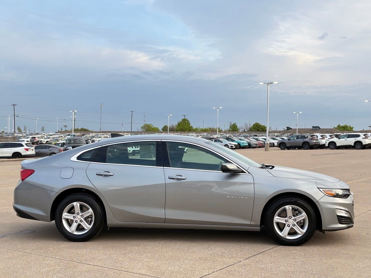 Used 2025 Chevrolet Malibu LS image 6