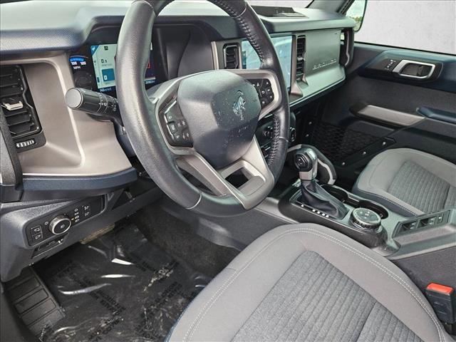 Used 2022 Ford Bronco Outer Banks image 9