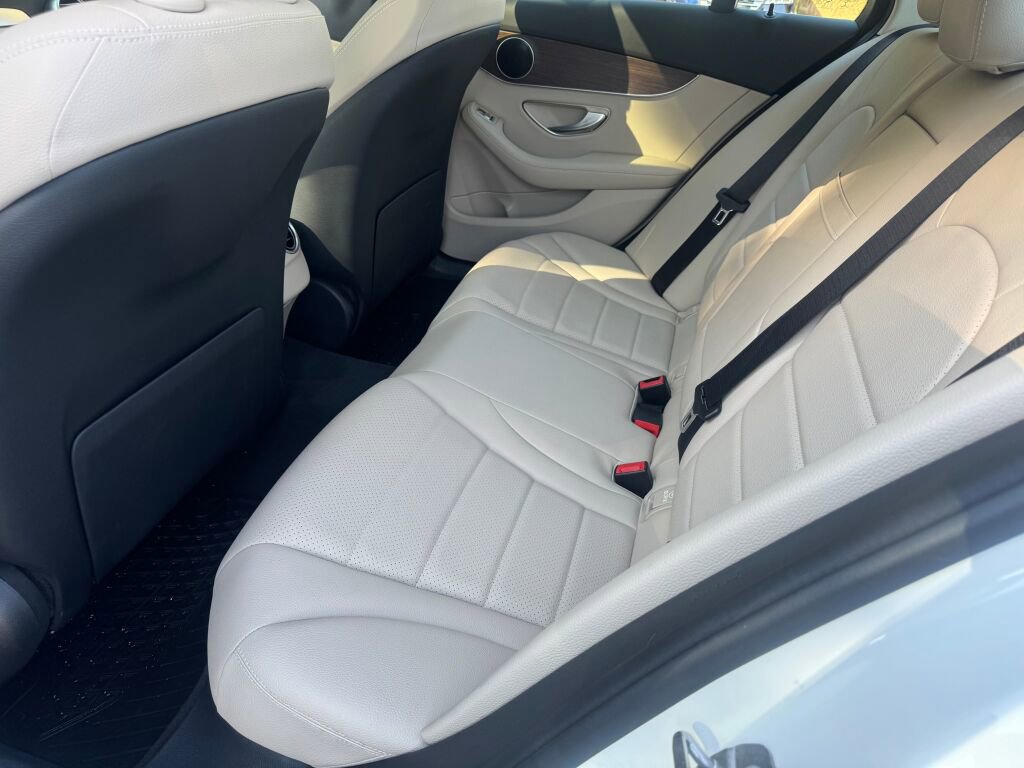 Certified 2020 Mercedes-Benz C 300 4MATIC Sedan image 15
