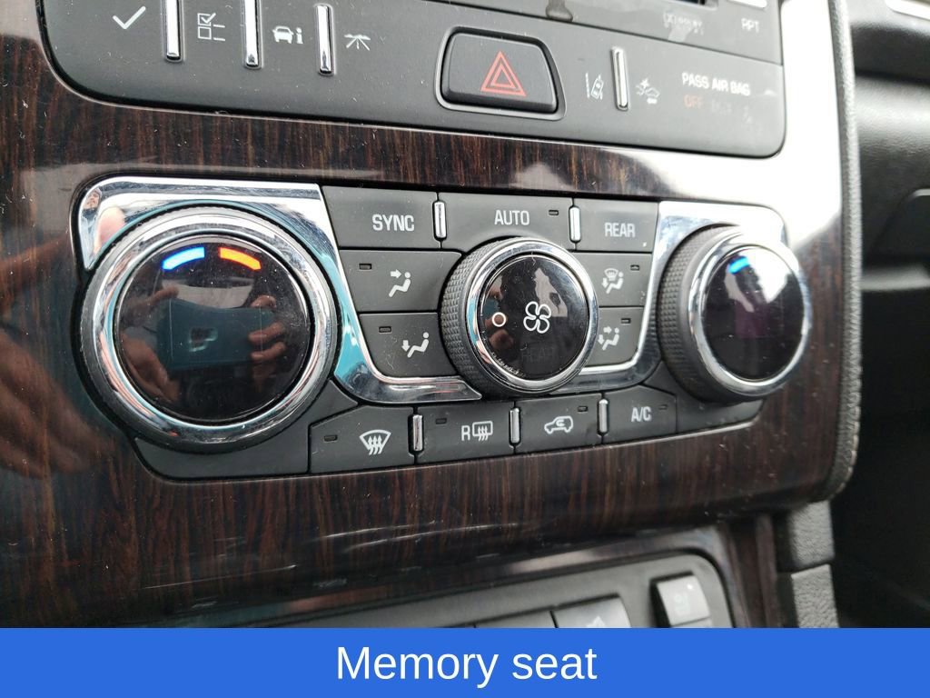 Used 2016 Chevrolet Traverse LTZ image 29