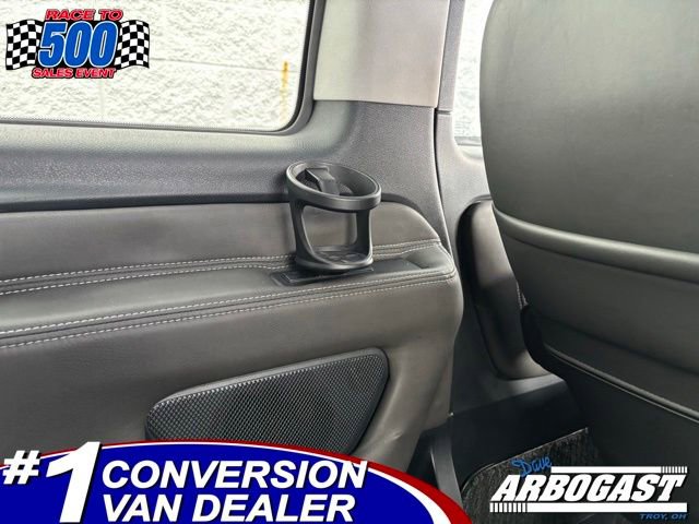 Used 2019 Mercedes-Benz Metris Passenger image 50