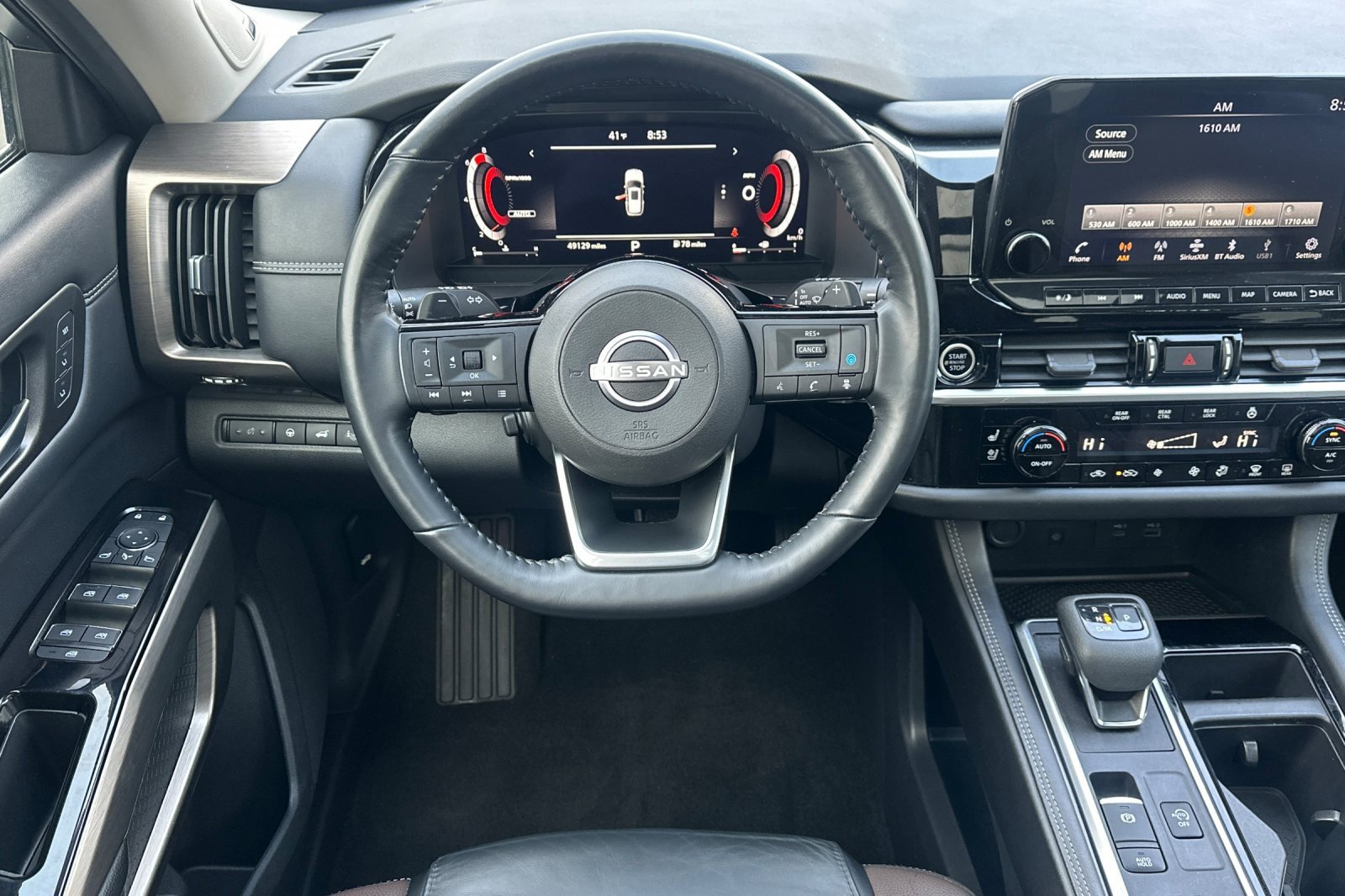 Used 2023 Nissan Pathfinder Platinum image 17