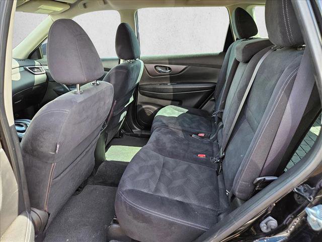 Used 2016 Nissan Rogue S image 15