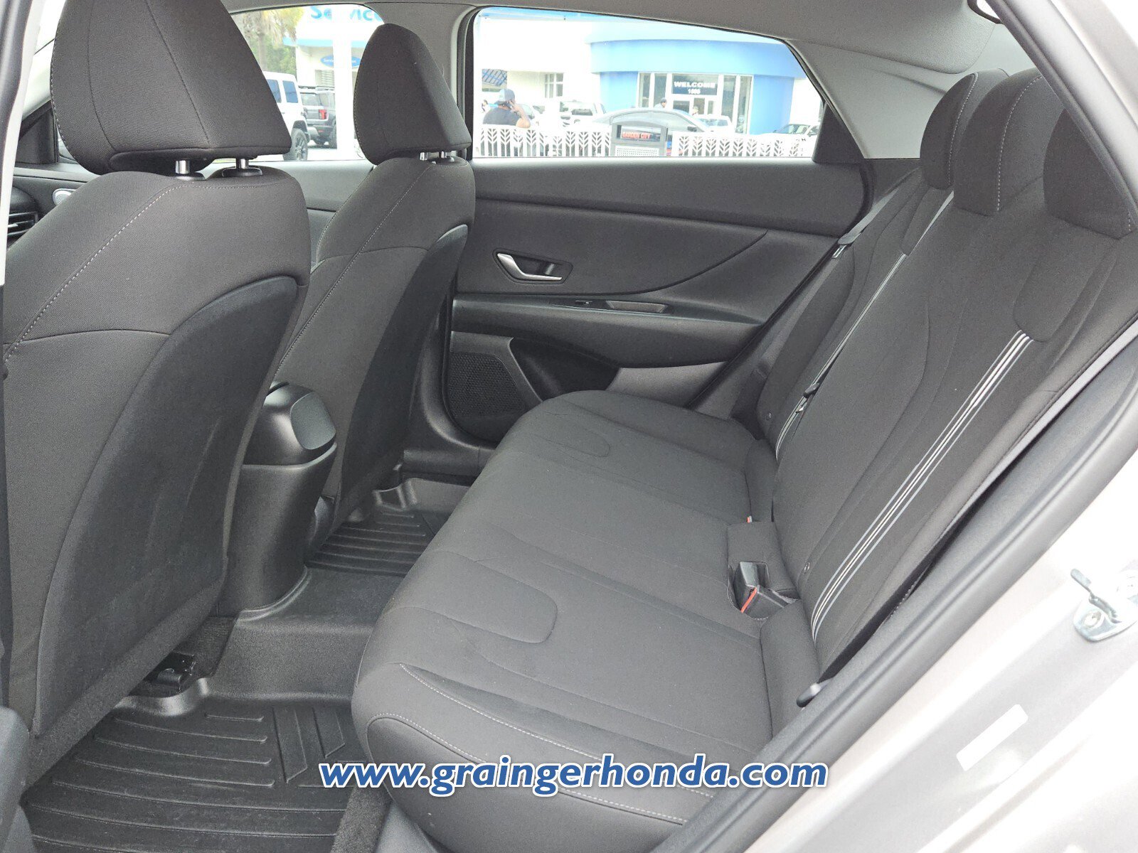 Used 2021 Hyundai Elantra SEL FWD image 11