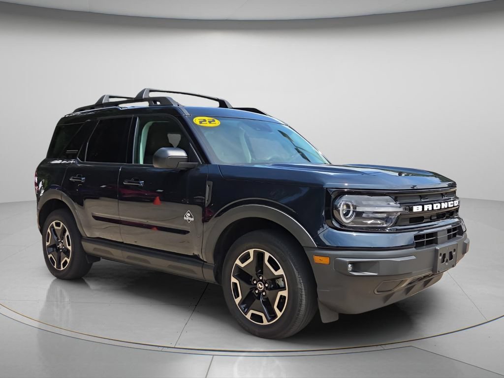 Used 2022 Ford Bronco Sport Outer Banks w/ Tech Package AWD/4WD image 9