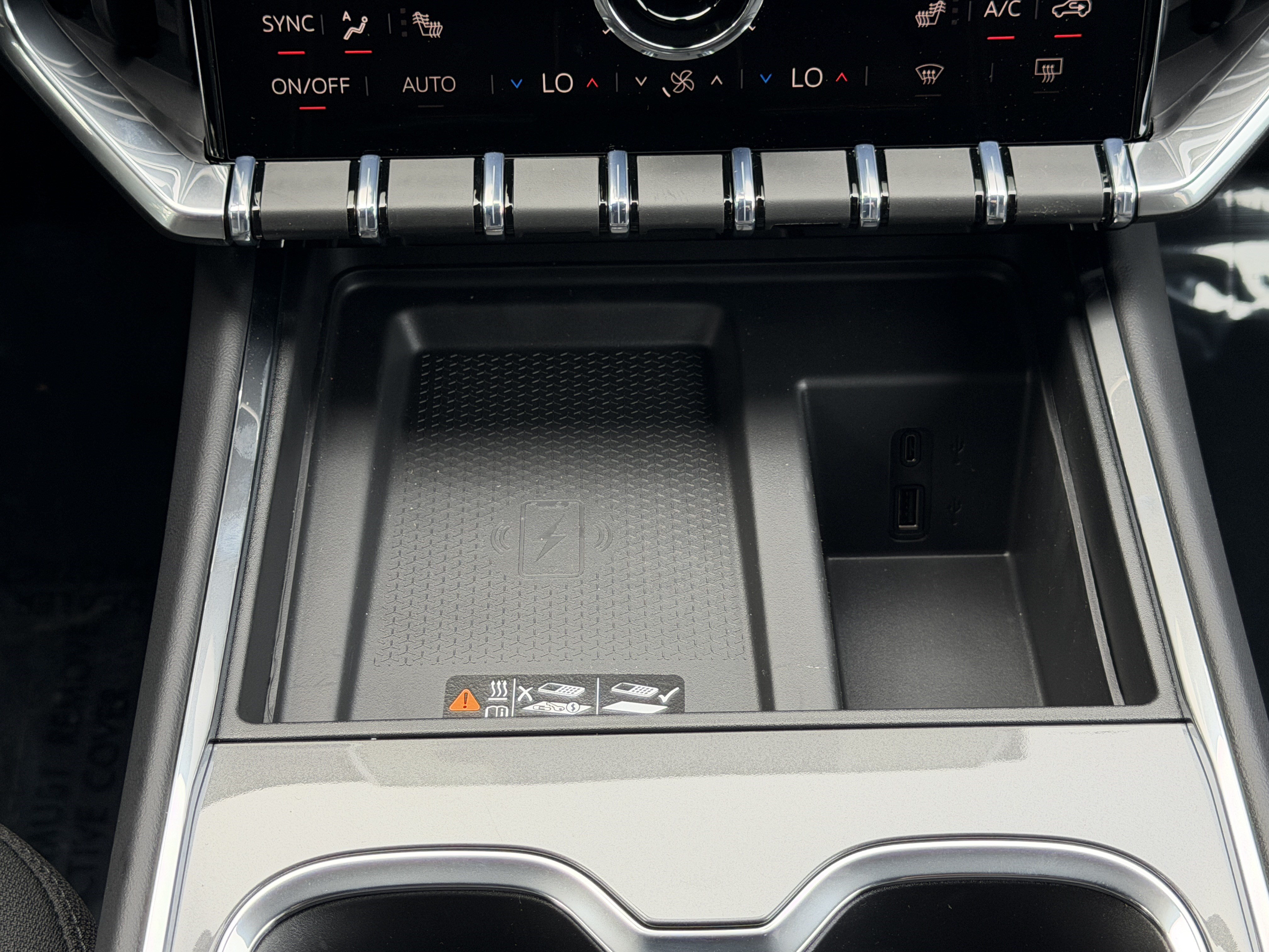 New 2026 GMC Acadia Elevation w/ Black Edition FWD image 22