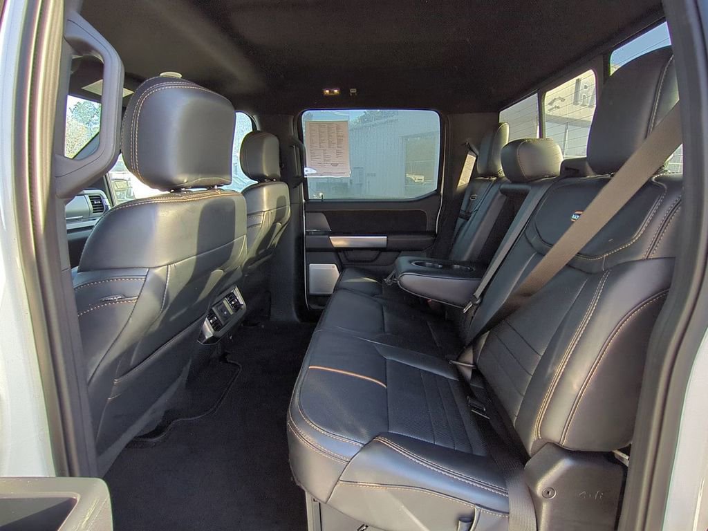 Used 2024 Ford F250 Platinum image 14