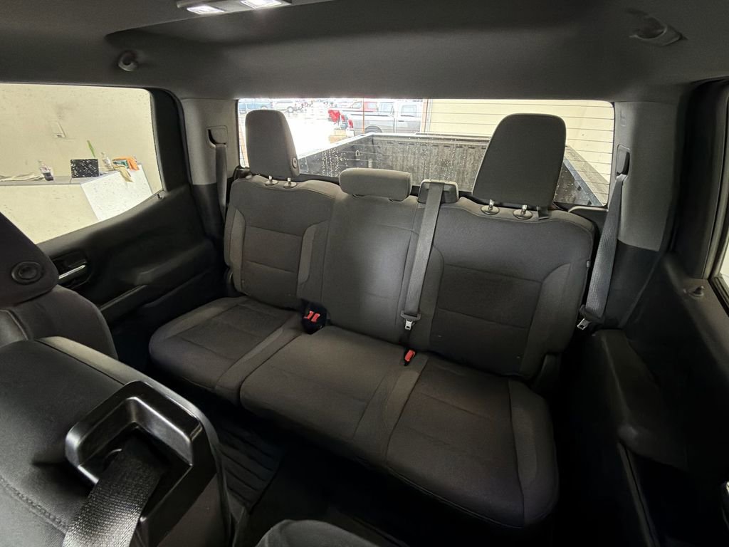 Used 2022 Chevrolet Silverado 1500 Custom Trail Boss AWD/4WD image 26