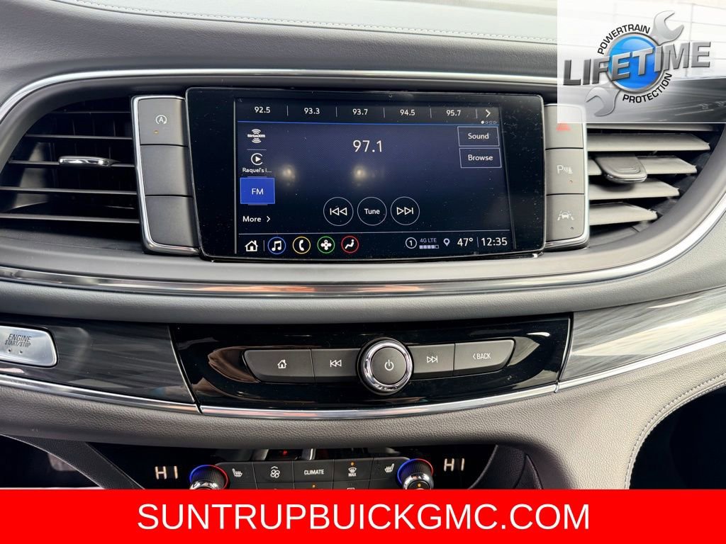 Used 2024 Buick Enclave Essence image 14