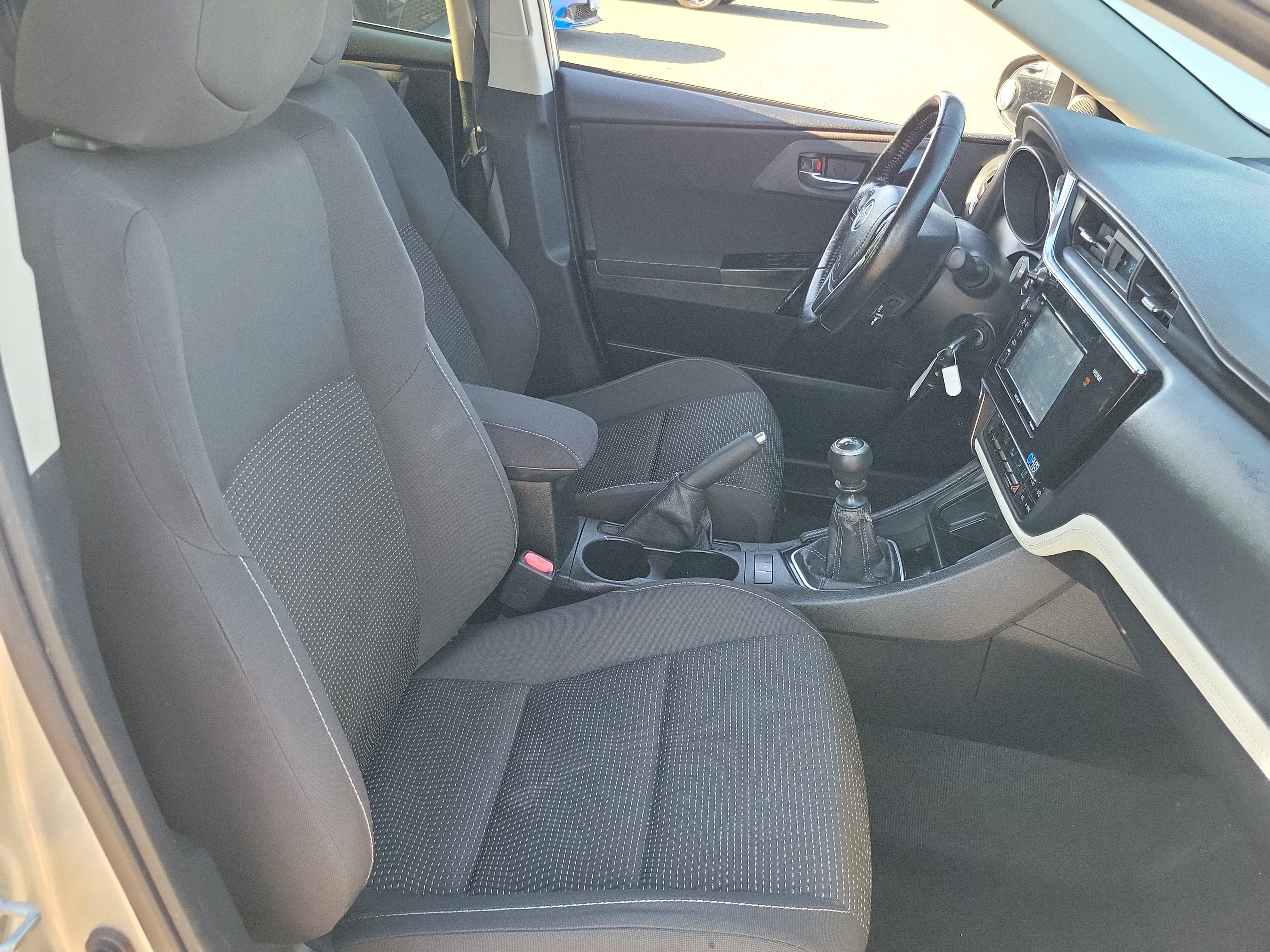Used 2016 Scion iM FWD image 18