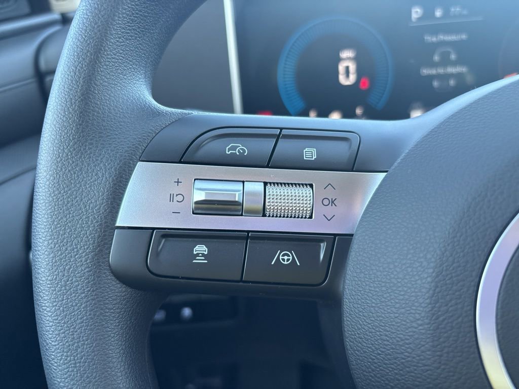 Used 2025 Hyundai Tucson SEL image 8
